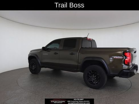 Used 2024 Chevrolet Colorado Trail Boss w/ Technology Package AWD/4WD image 10