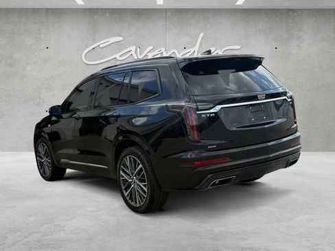 Certified 2022 Cadillac XT6 Sport w/ Technology Package AWD/4WD image 14