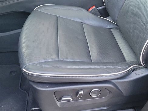 Used 2021 Cadillac Escalade Sport w/ Driver Assist Tech Package image 22