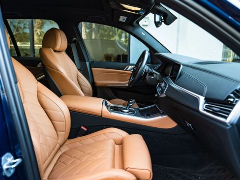 Used 2023 BMW X5 sDrive40i w/ M Sport Package image 17