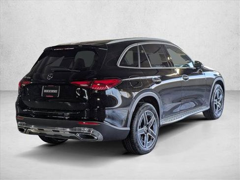 New 2026 Mercedes-Benz GLC 300 image 2