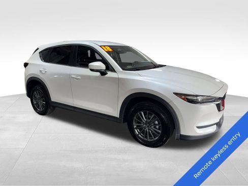 Used 2018 MAZDA CX-5 Sport AWD/4WD image 4