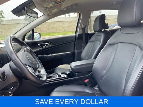 Used 2023 Kia Sportage EX FWD image 13