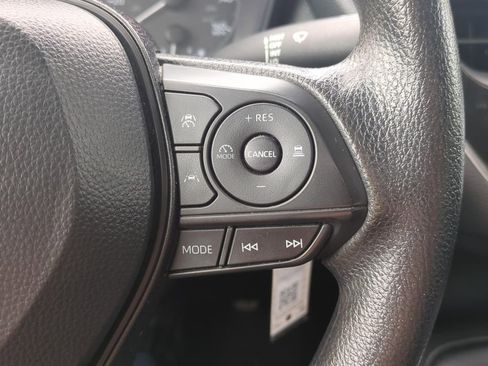 Used 2024 Toyota Corolla LE image 23