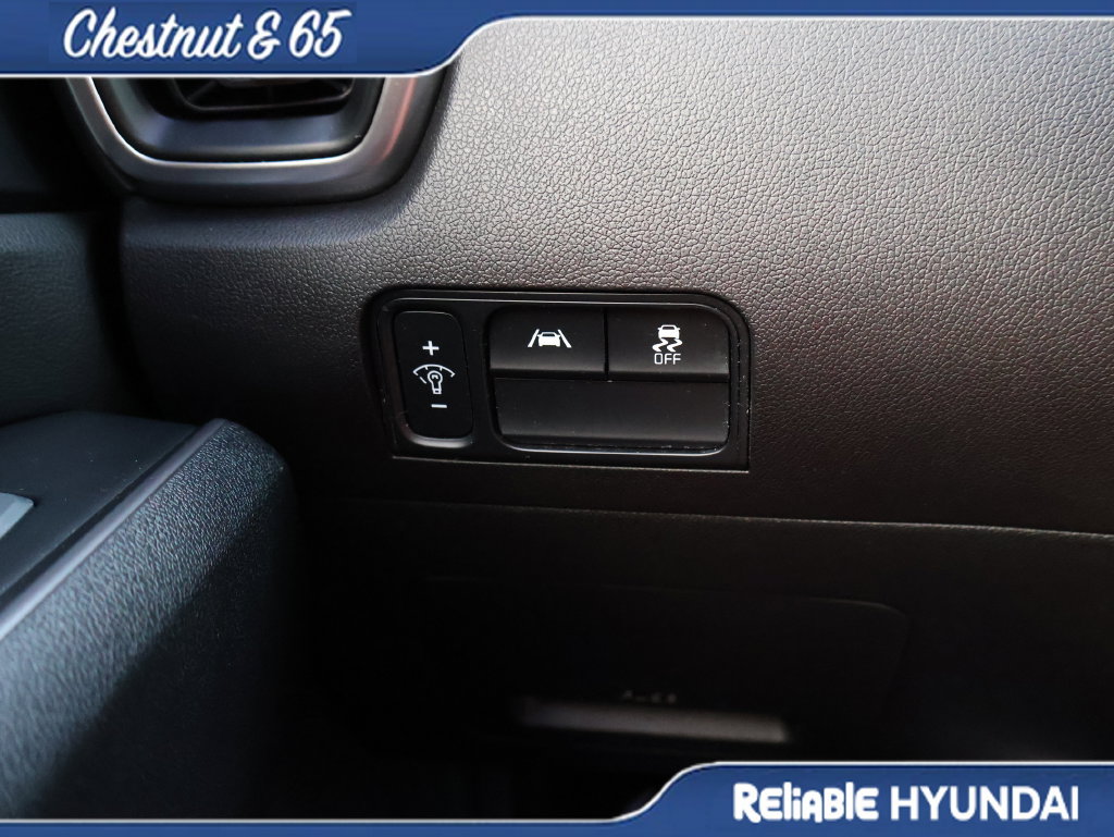 Used 2023 Kia Sorento S w/ Panoramic Sunroof Package FWD image 32