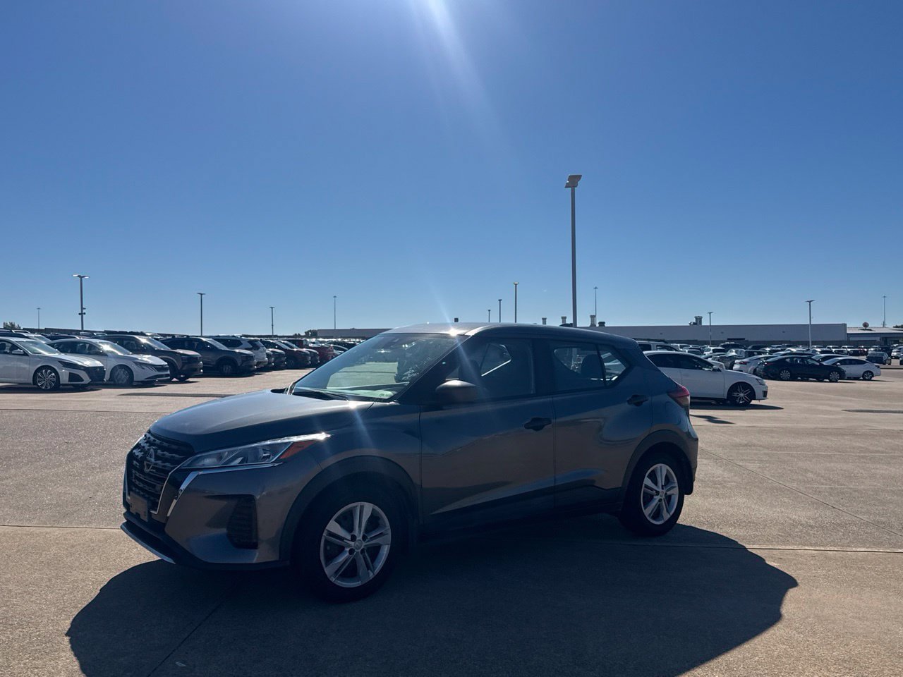 Certified 2021 Nissan Kicks S FWD image 16