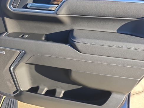 New 2026 GMC Sierra 1500 Elevation image 15