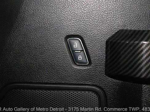 Used 2019 Ford F150 Raptor image 38