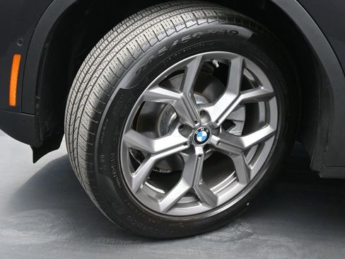 Used 2024 BMW X3 sDrive30i w/ Premium Package w/ZPA image 24