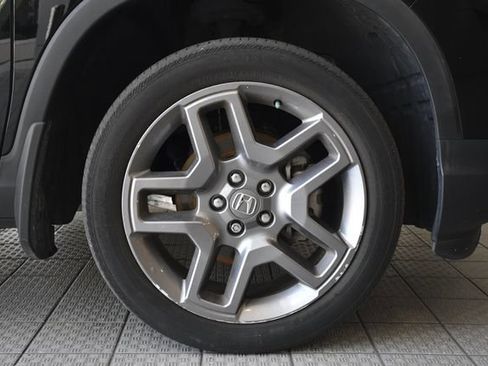 Used 2023 Honda Passport EX-L image 32