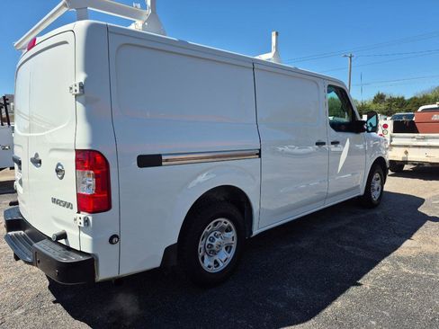Used 2020 Nissan NV 2500 SV w/ Navigation Package image 5