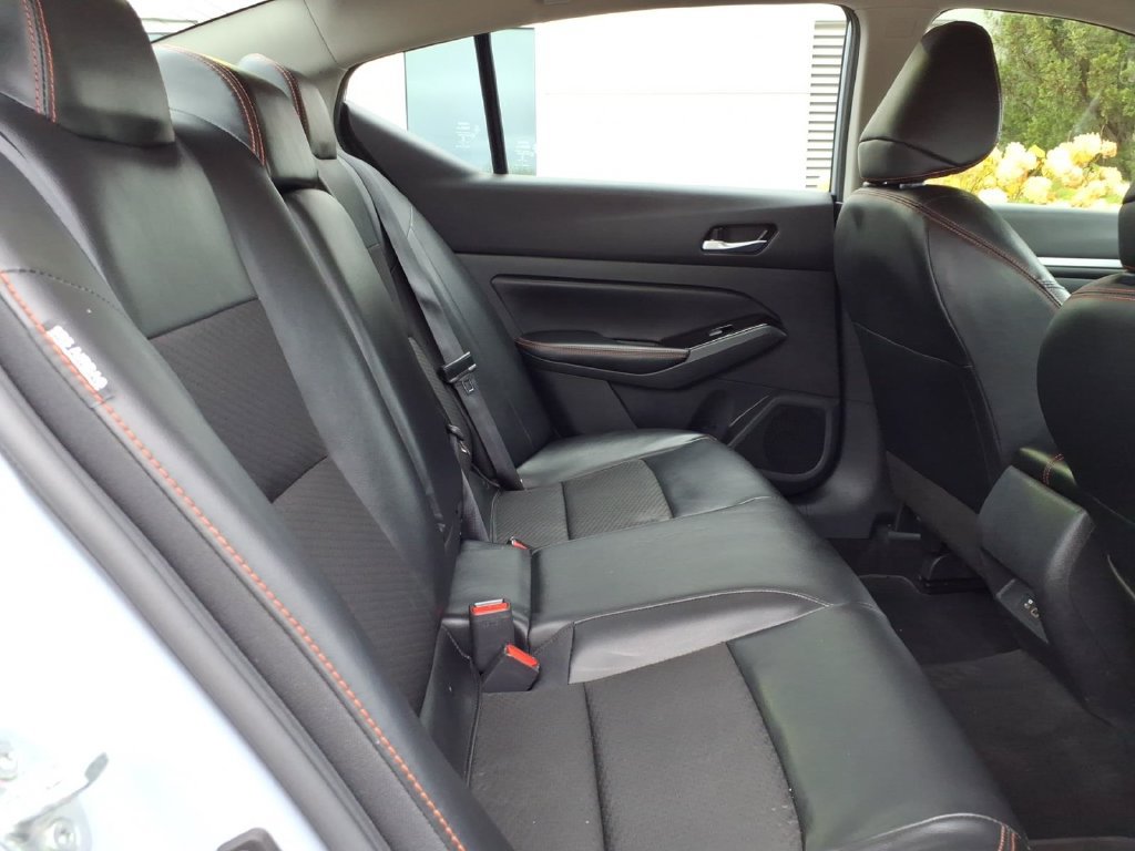 Certified 2024 Nissan Altima 2.5 SR AWD/4WD image 9