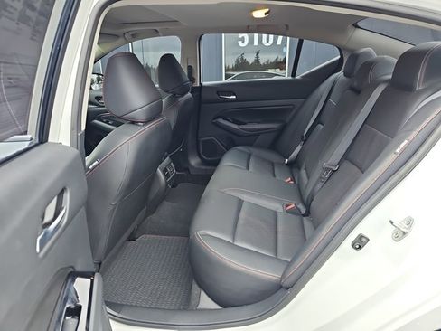 Certified 2023 Nissan Altima 2.0 SR image 27