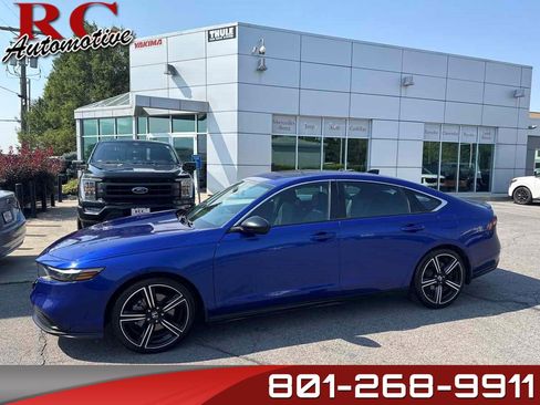 Used 2023 Honda Accord Sport image 1