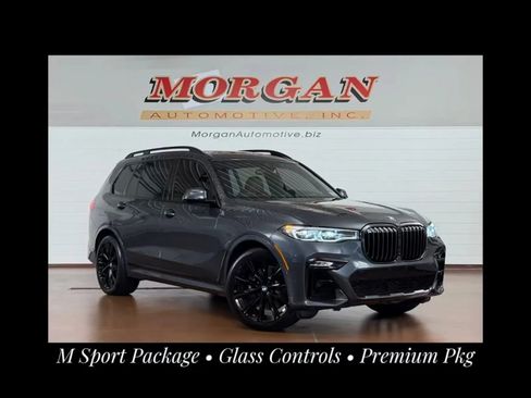 Used 2022 BMW X7 xDrive40i w/ M Sport Package AWD/4WD image 1