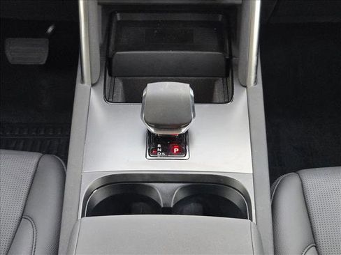 Certified 2025 Land Rover Discovery Sport S image 12