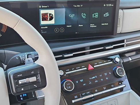 Certified 2025 Hyundai Santa Fe SEL image 27