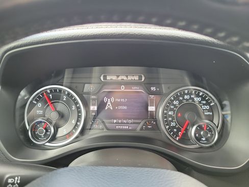 Used 2021 RAM 1500 Laramie RWD image 28