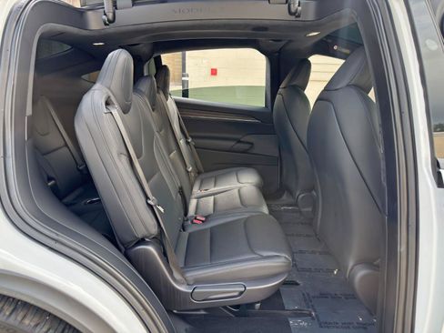 Used 2023 Tesla Model X AWD/4WD image 45