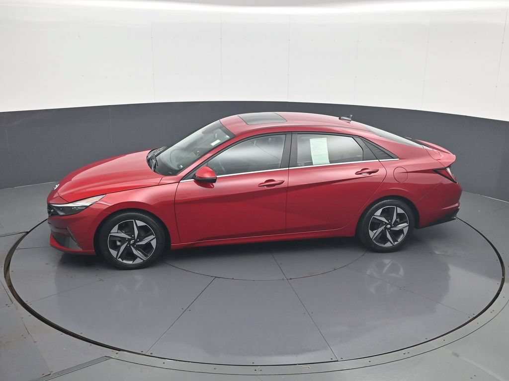 Used 2021 Hyundai Elantra Limited FWD image 21