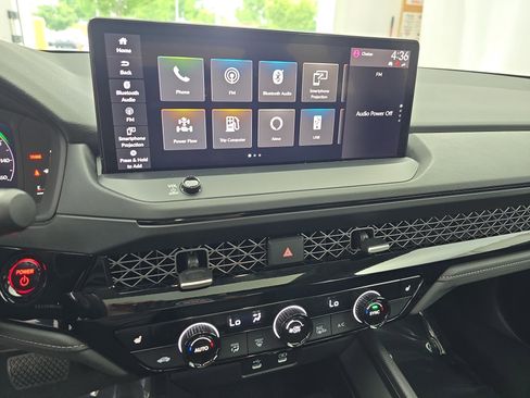 Certified 2024 Honda Accord EX-L image 19