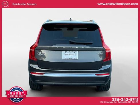 Used 2024 Volvo XC90 B6 Ultimate w/ Protection Package image 5