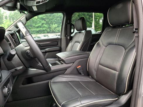 Used 2022 RAM 1500 Limited AWD/4WD image 12