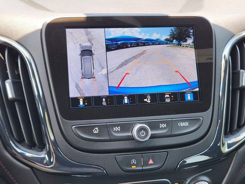 Used 2024 Chevrolet Equinox RS FWD image 7