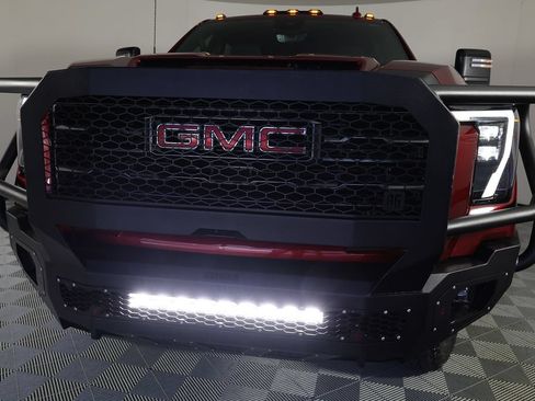 Used 2026 GMC Sierra 2500 AT4 w/ AT4 Premium Plus Package AWD/4WD image 42