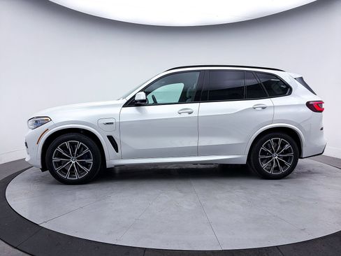 Used 2023 BMW X5 xDrive45e w/ Executive Package image 47