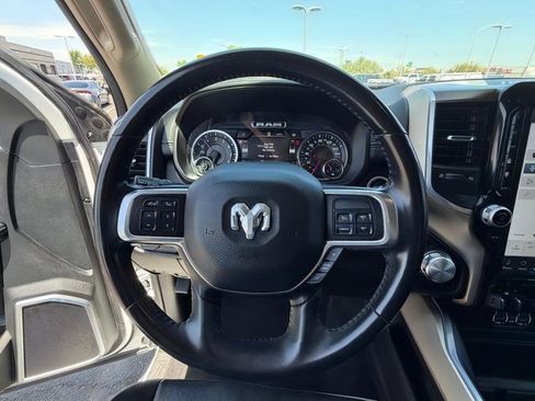 Used 2022 RAM 2500 Laramie AWD/4WD image 17