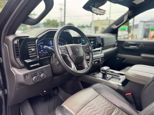 Used 2024 Chevrolet Silverado 1500 ZR2 w/ Technology Package AWD/4WD image 20