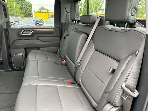 New 2026 GMC Sierra 2500 Denali w/ Denali Reserve Package AWD/4WD image 21