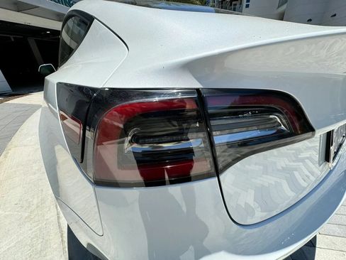 Used 2023 Tesla Model 3 Standard Range RWD image 29
