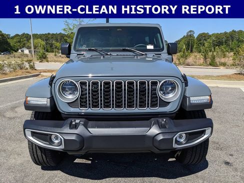 Certified 2025 Jeep Wrangler Unlimited Sahara AWD/4WD image 8