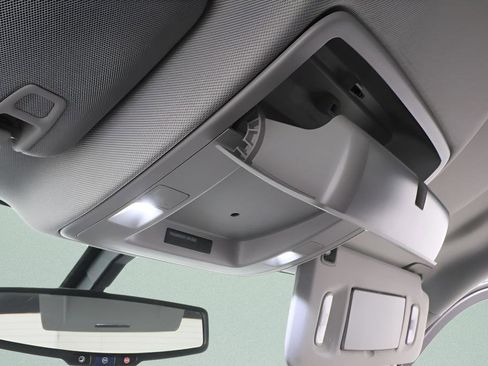 Used 2018 Chevrolet Silverado 1500 LT w/ All Star Edition image 15