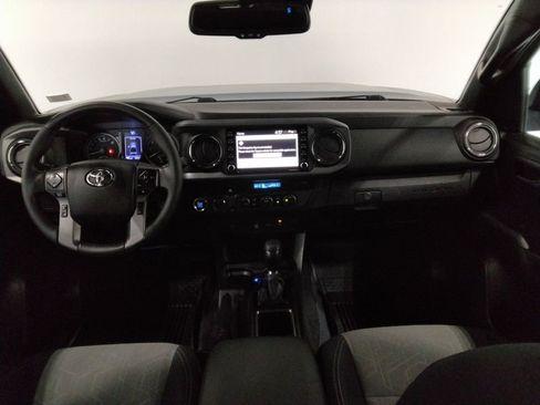 Used 2021 Toyota Tacoma TRD Off-Road image 35