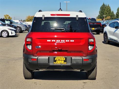 New 2025 Ford Bronco Sport Heritage w/ Convenience Package image 5