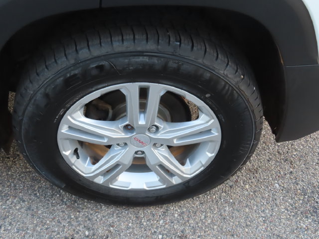 Used 2019 GMC Terrain SLE w/ Driver Convenience Package AWD/4WD image 14