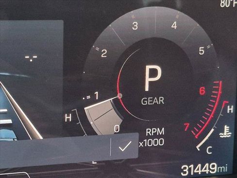 Used 2024 GMC Canyon Elevation w/ Convenience Package RWD image 11