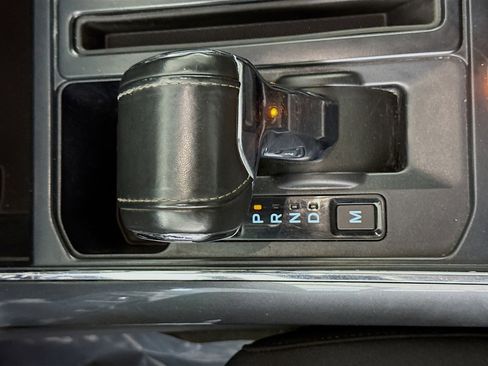 Used 2022 Ford F150 XLT w/ Equipment Group 302A High image 23