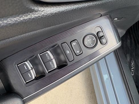 Certified 2024 Honda Civic Touring image 11