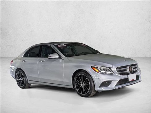 Used 2020 Mercedes-Benz C 300 Sedan image 3