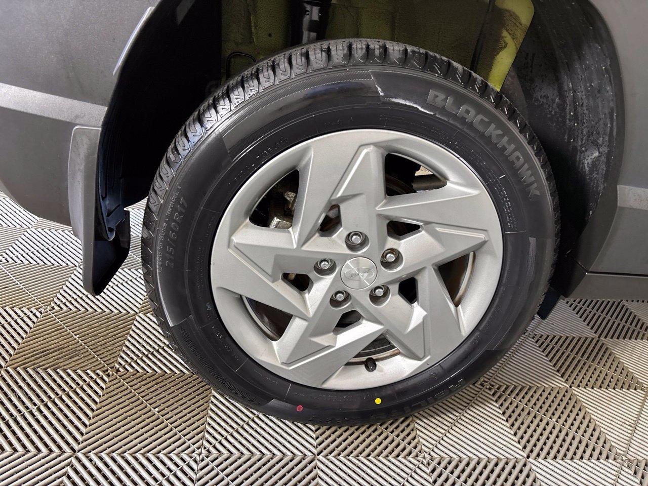 Used 2024 Hyundai Kona SE AWD/4WD image 31