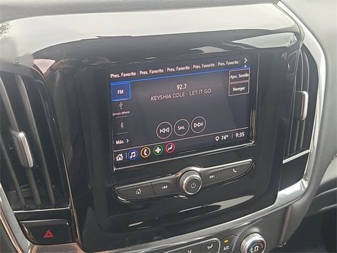 Used 2021 Chevrolet Traverse LS image 24