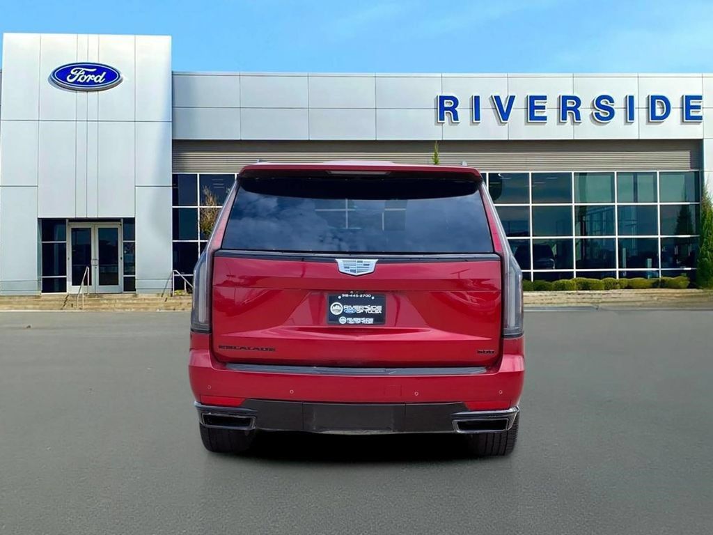 Used 2021 Cadillac Escalade Sport Platinum AWD/4WD image 6