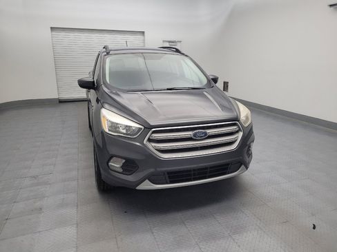 Used 2018 Ford Escape SE w/ SE Sync 3 Package FWD image 14