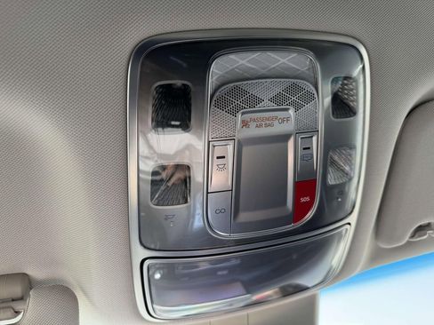 Used 2025 Genesis GV80 2.5T image 27