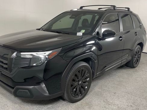 Used 2025 Subaru Forester Sport w/ Popular Package #1 AWD/4WD image 6