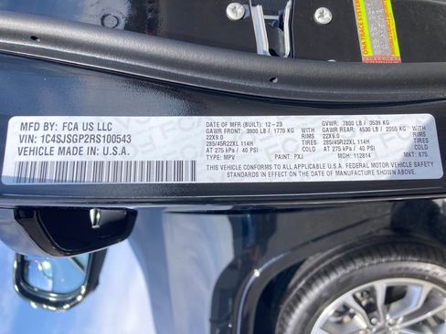 New 2024 Jeep Grand Wagoneer L Series III w/ Rear Seat Video Group 1 image 31